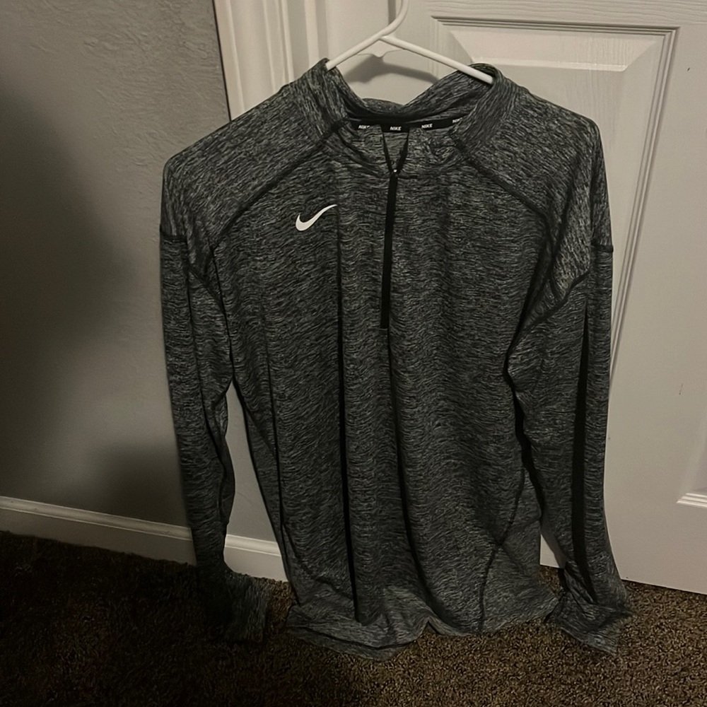 Nike Dri-Fit quarter zip never worn